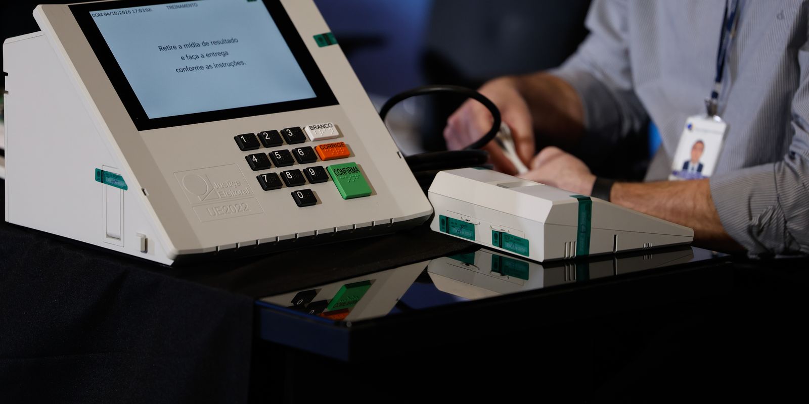 Candidatos não poderão ser presos a partir deste sábado