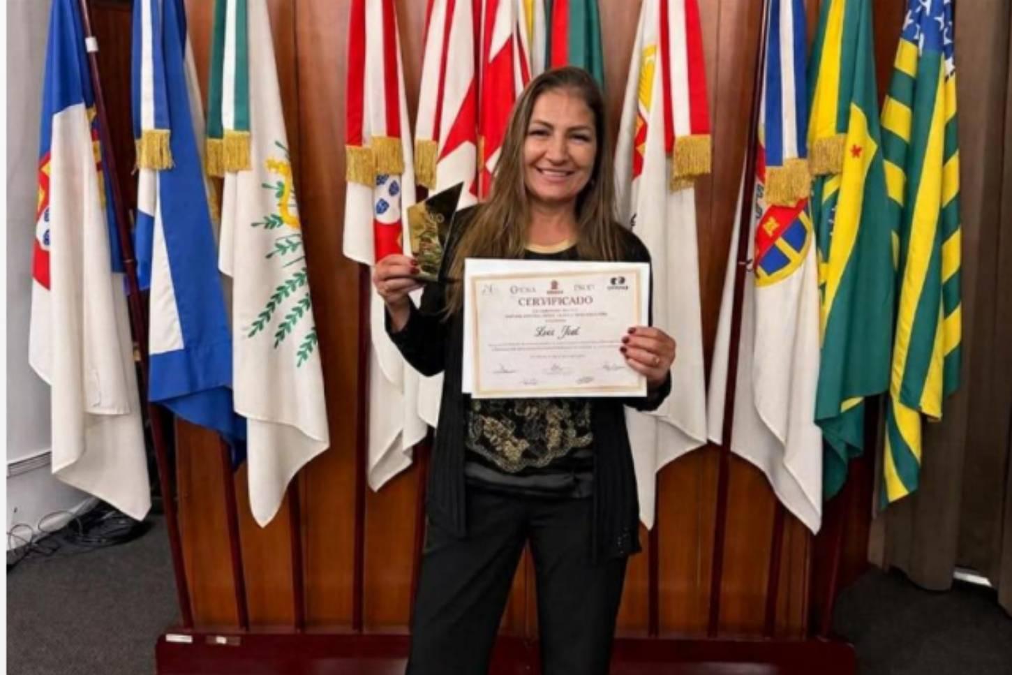 Luci Just é homenageada na Segunda Edição Ouro Melhores do Ano na Câmara Municipal de São Paulo